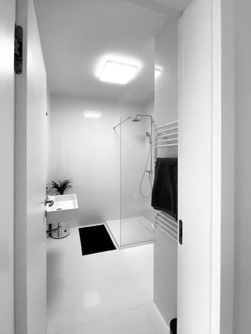 New Studio In Quiet Part Of The City Center Bratislava Exterior foto